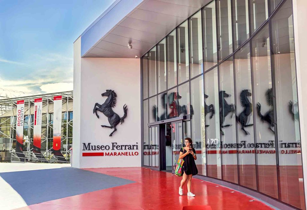 talian Luxury Lifestyle: Gourmet Foods & Ferrari Tour