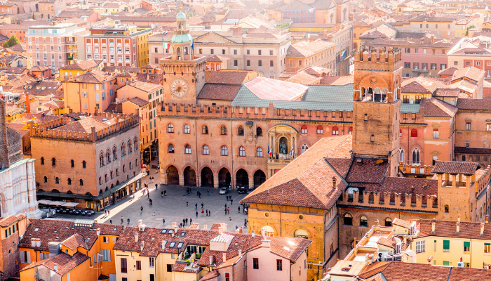 via emilia tours - Taking in Parma's Culinary Landscape