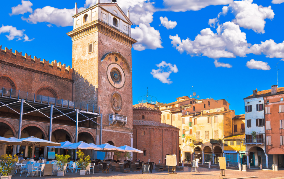 Almost-Local-Mantova-Downtown-Foodie-Tour